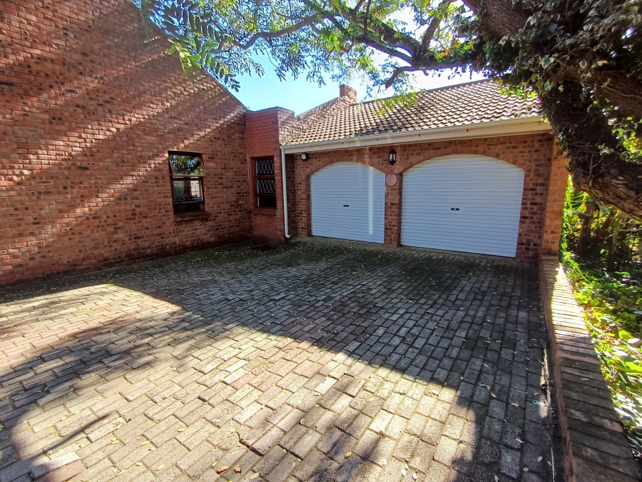 4 Bedroom Property for Sale in Winterhoek Park Eastern Cape